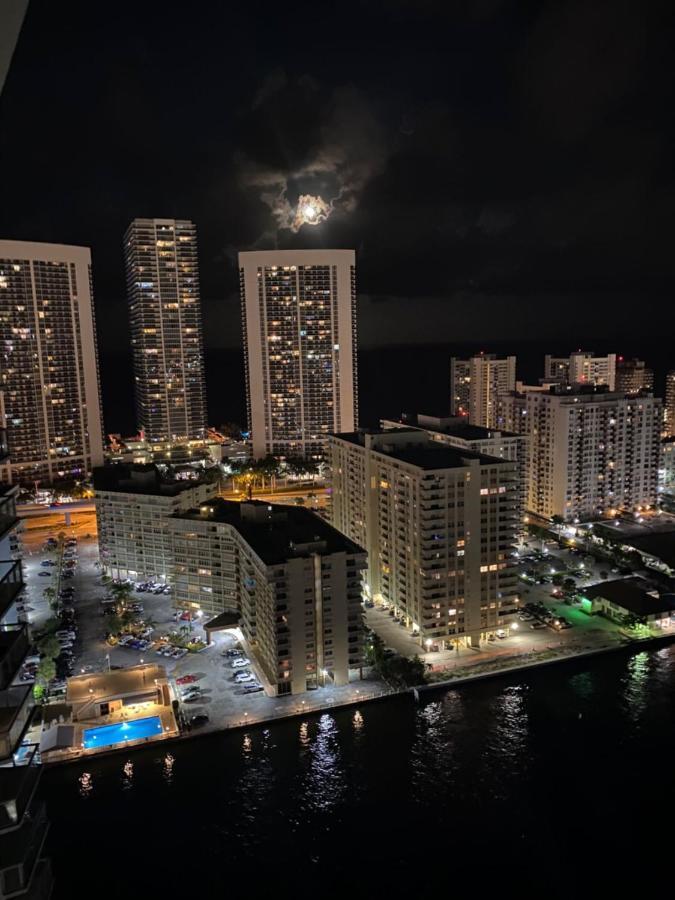 Studio 2Bed Beach Apmt With Amazing Views 30B Hallandale Beach Ngoại thất bức ảnh